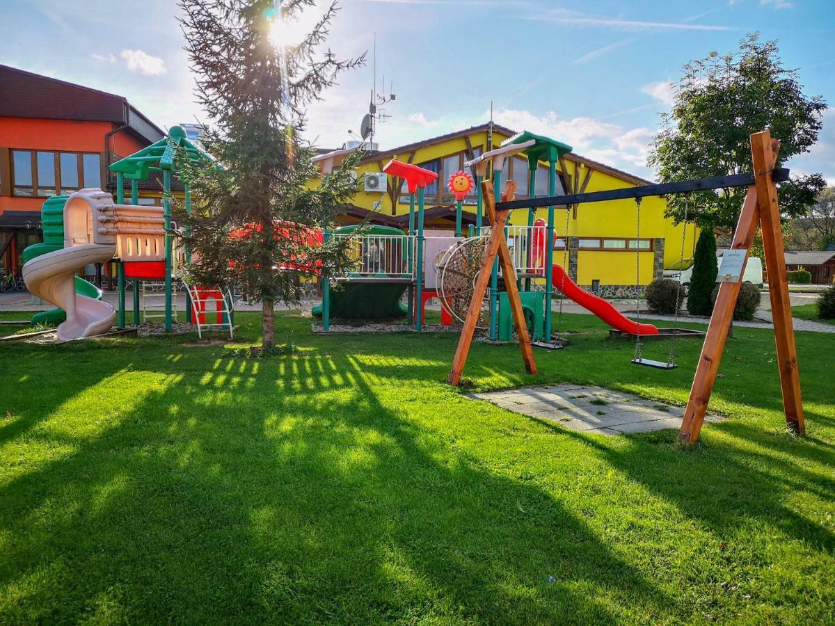 Apartman 311 Tatralandia Liptovsky Mikulas Exterior photo